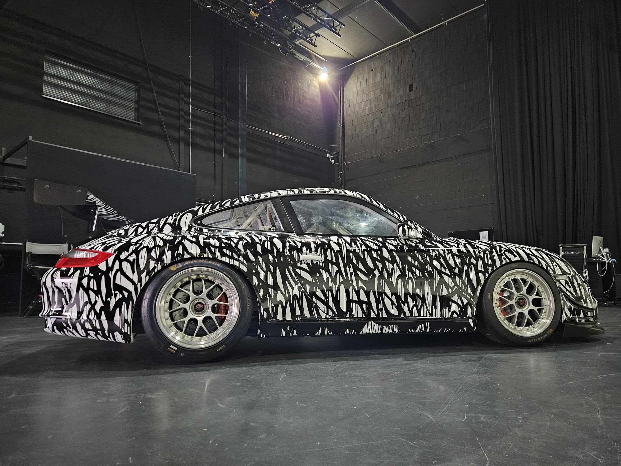 Projekt 6.01 ArtCar von Fillin Guas